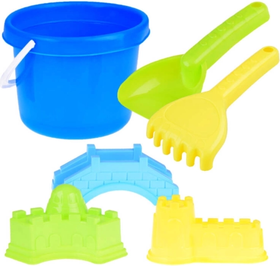 Complete set for the beach and sandbox