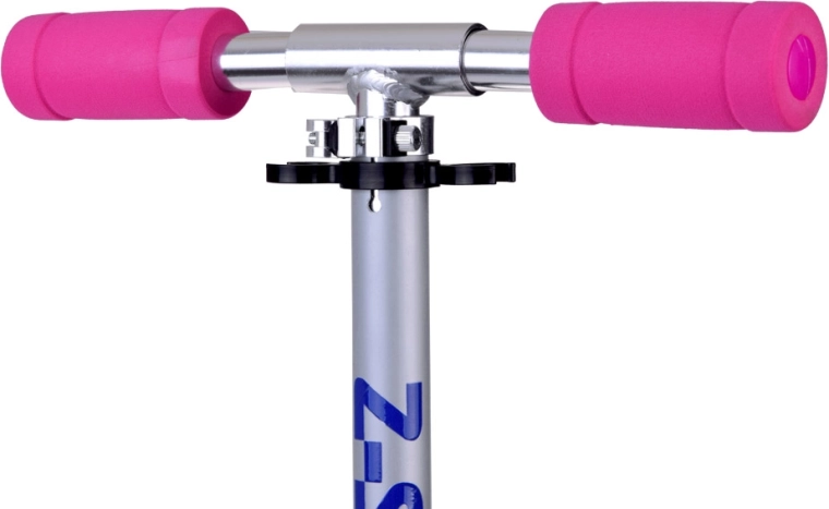 Регулируемо кормило и удобни грипове