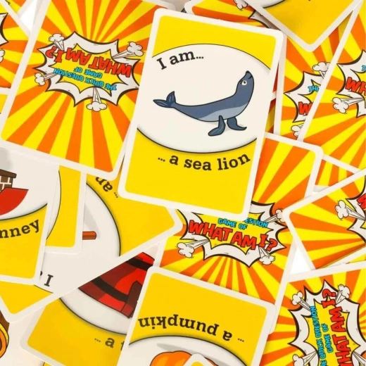 Цветни карти, пълни с подсказки