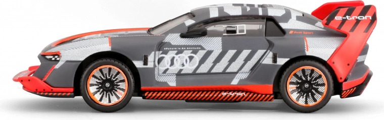Realistic racing design