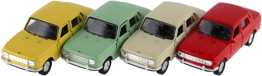 Четири различни цвята