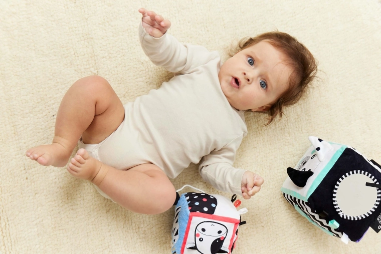 Контрастни мотиви за развитие на зрението