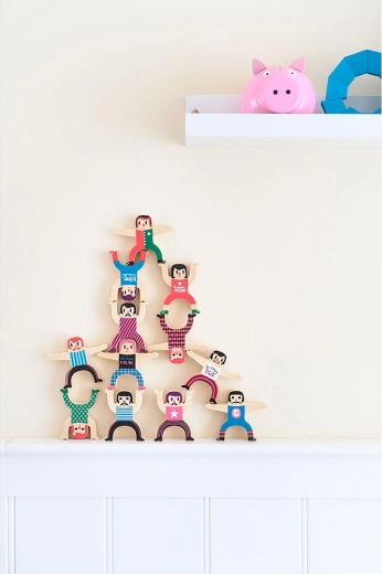 Тренировка на равновесие и фина моторика