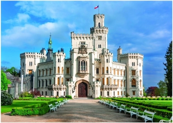 Hluboká Castle motif in detailed print
