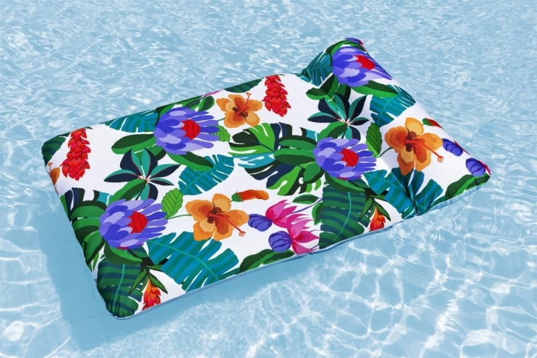 UV защита UPF 50+ против избледняване