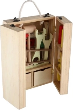 Всичко в едно в преносим дървен куфар